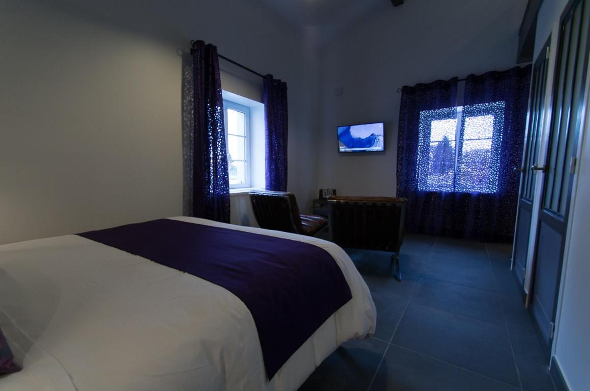Chambres D'Hotes La Leva Villette-dʼAnthon الغرفة الصورة